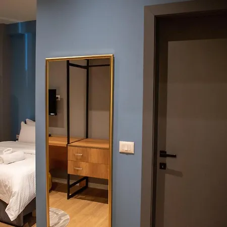 Hotel Tirona Hotel